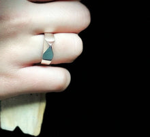 Load image into Gallery viewer, Silver geometric spike ring for womens