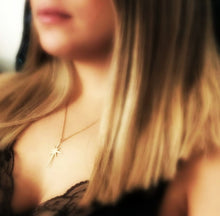 Load image into Gallery viewer, Women's North Star Necklace