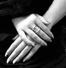 Load image into Gallery viewer, Women's Minimalist ring, Lines ring