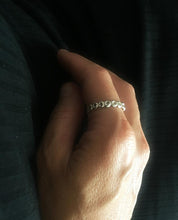 Load image into Gallery viewer, Thin Silver women&#39;s Ring
