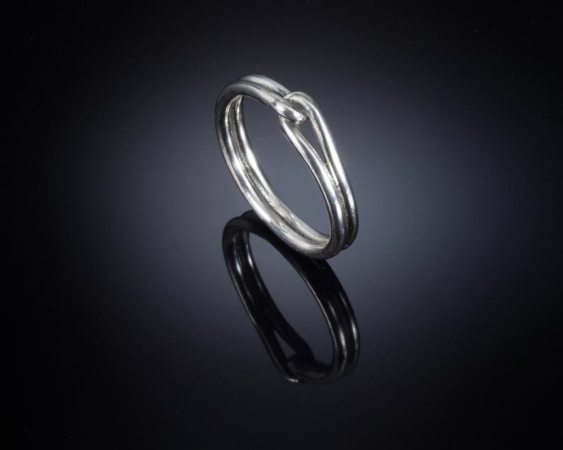 Thin Silver Knot Ring