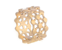 Load image into Gallery viewer, Women&#39;s Gold wedding Ring
