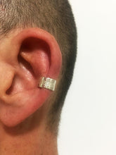 Load image into Gallery viewer, Non Pierce Ear Cuff
