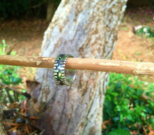 Load image into Gallery viewer, Men oxidized silver band ring
