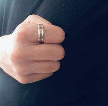 Load image into Gallery viewer, Mens sterling silver wedding ring
