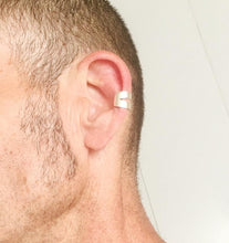 Load image into Gallery viewer, Non Pierce Ear Cuff
